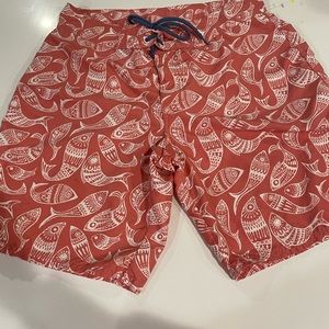 Size 30 Vineyard Vines Board Shorts